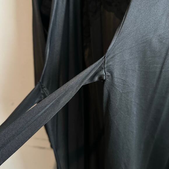 Diane Von Furstenberg Vintage Lace Nightgown Slip and Robe 80s Black - Picture 14 of 16